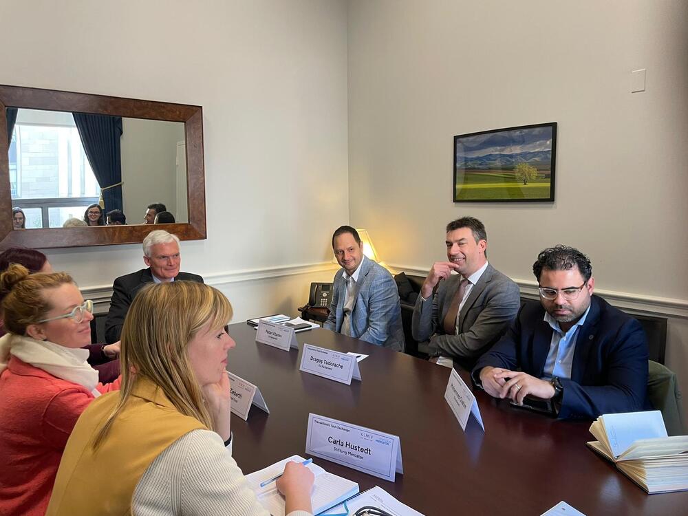 Петър Витанов се срещна с конгресмени, обсъдиха Закона за изкуствения интелект