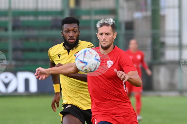 Пловдив - Футбол - Ботев (Пловдив) - Неа (Саламин)