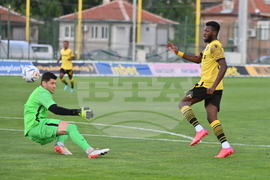 Пловдив - Футбол - Ботев (Пловдив) - Неа (Саламин)