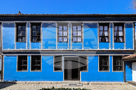 Клисура - Павурджевата къща - розоварна