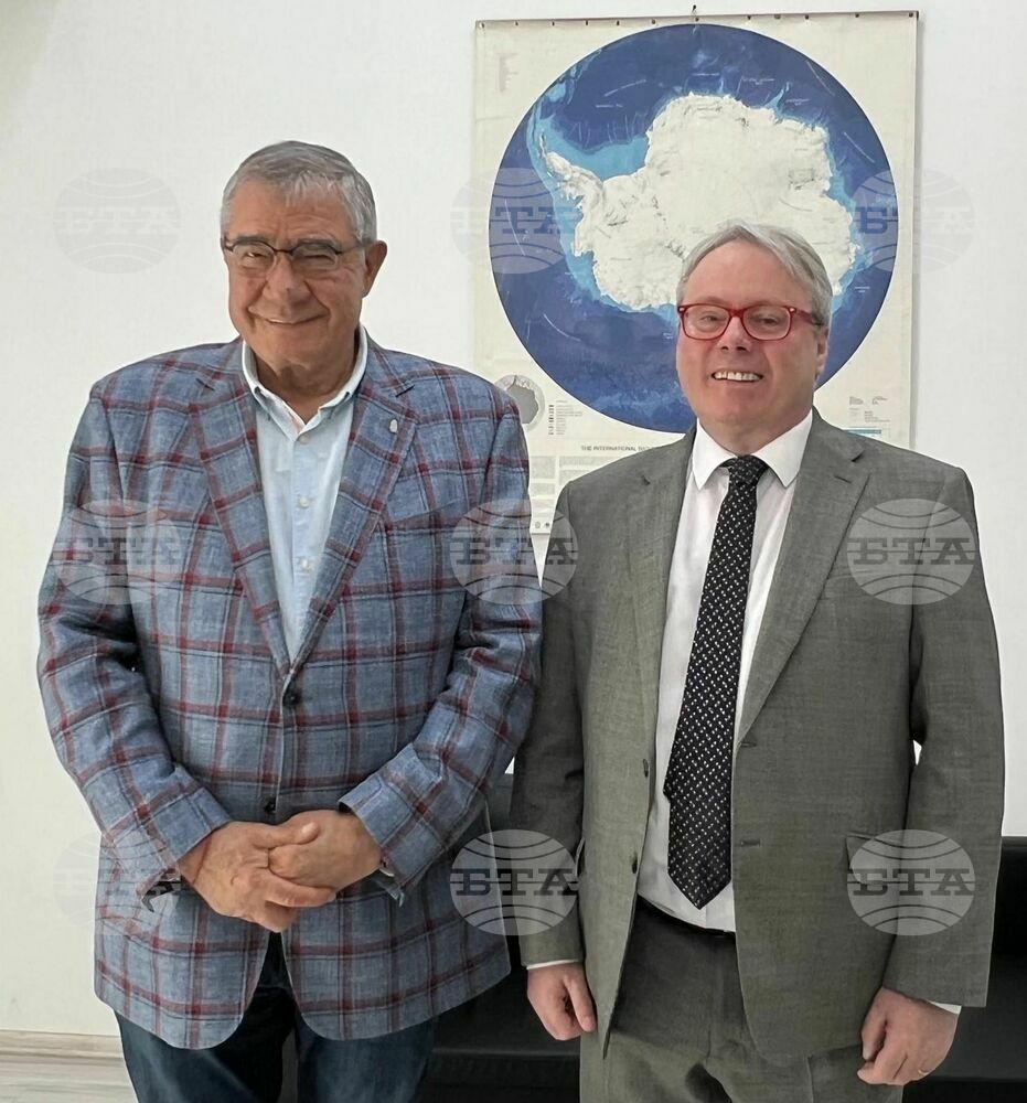 Bulgarian Polar Research Centre Director Meets with French Ambassador