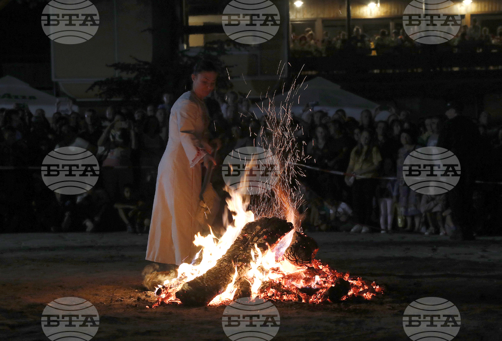 Копривщица - Национален събор на народното творчество - нестинарски ритуални танци