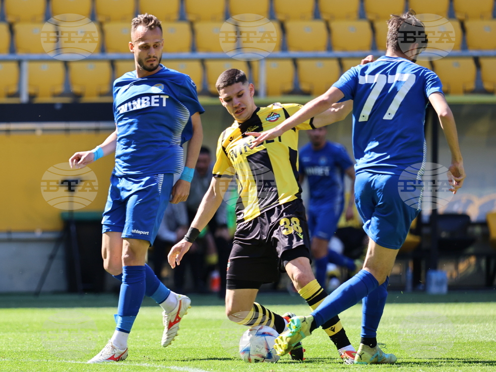 Пловдив - футбол - Ботев (Пловдив) - Марица (Пловдив)