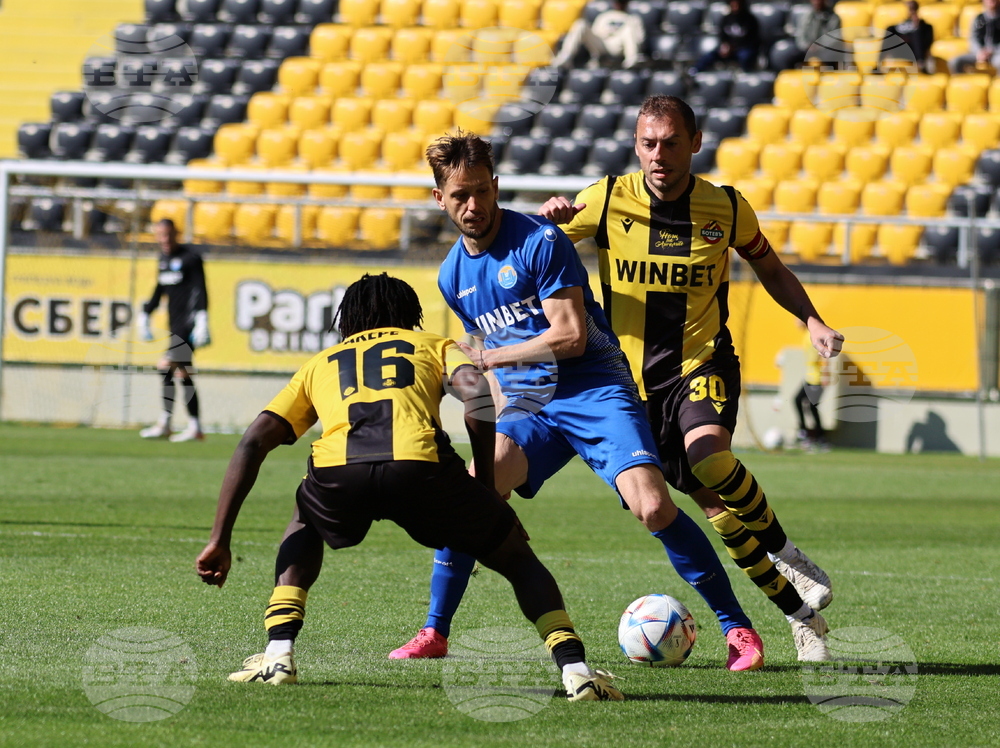 Пловдив - футбол - Ботев (Пловдив) - Марица (Пловдив)