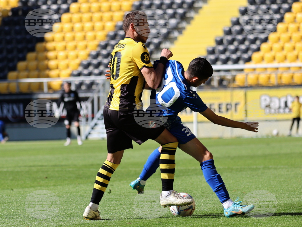 Пловдив - футбол - Ботев (Пловдив) - Марица (Пловдив)