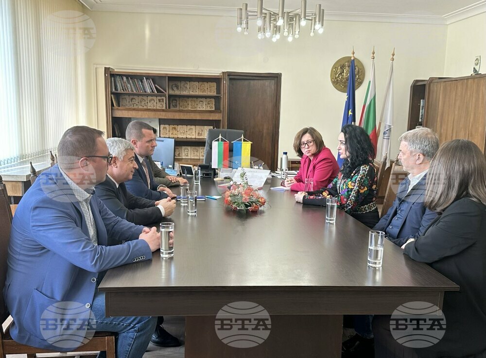 Кметът на Русе Пенчо Милков се срещна с украинския посланик Олеся Илашчук