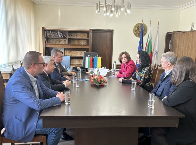 Кметът на Русе Пенчо Милков се срещна с украинския посланик Олеся Илашчук