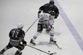 Хокей на лед - НСА - Ирбис-Скейт