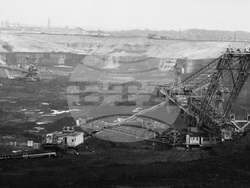 Първа копка за изграждането на рудник "Трояново-3" -  част от комплекса "Мини Марица-изток"