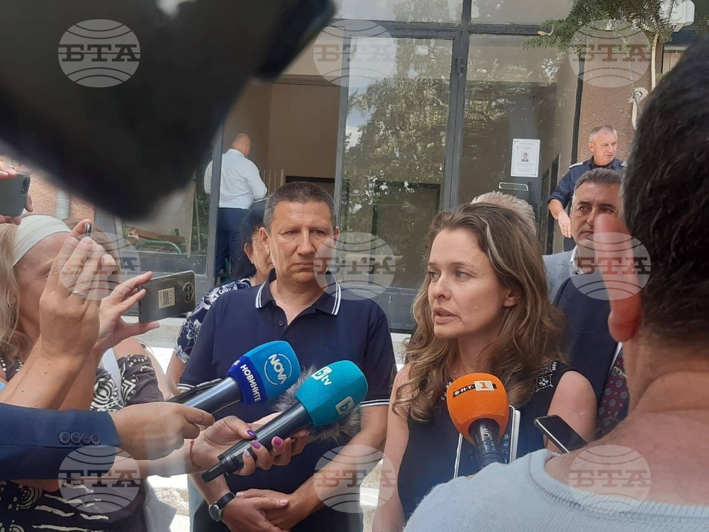 Окръжна прокуратура-Пловдив привлече като обвиняем и задържа 39-годишен мъж за тройно убийство в с. Рогош и за държане на незаконно оръжие и боеприпаси