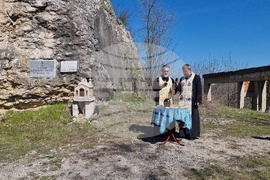 Ловеч - лагер "Слънчев бряг"  - шествие-поклонение