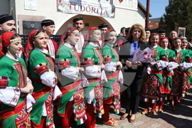 Румъния - Илияна Йотова - Конски Великден