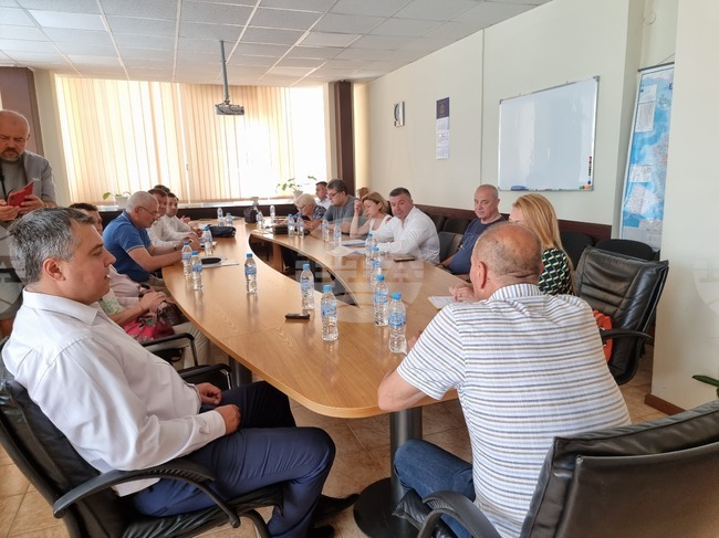 Разград - РИК - консултации