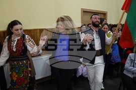 Румъния - Търговище - Илияна Йотова - Конски Великден