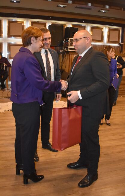 Община Разград: Кметът Добрин Добрев се срещна с посланика на Турция Айлин Секизкьок по време на вечеря ифтар