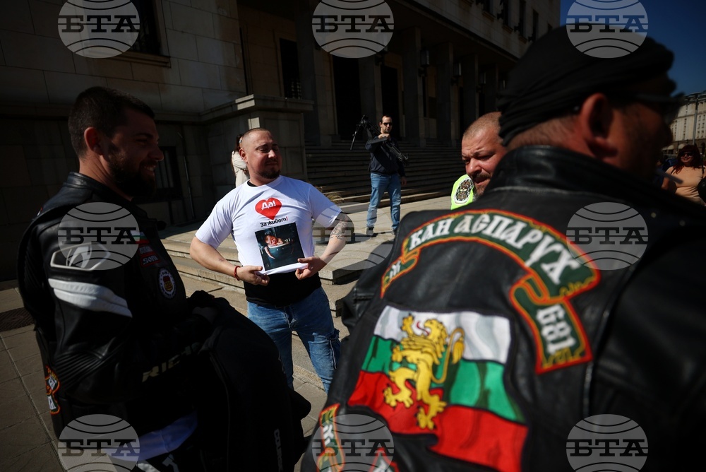 Мотошествие в подкрепа на донорството на яйцеклетки