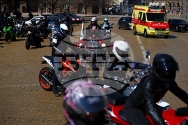 Мотошествие в подкрепа на донорството на яйцеклетки