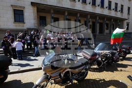 Мотошествие в подкрепа на донорството на яйцеклетки