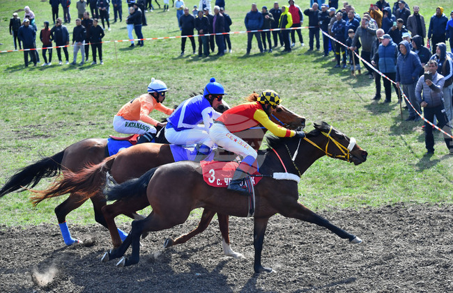 Село Юпер - Тодоровден - кушии