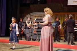 Варна - НУИ "Добри Христов" - концерт "Аз съм българче"