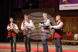 Варна - НУИ "Добри Христов" - концерт "Аз съм българче"