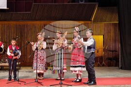 Варна - НУИ "Добри Христов" - концерт "Аз съм българче"