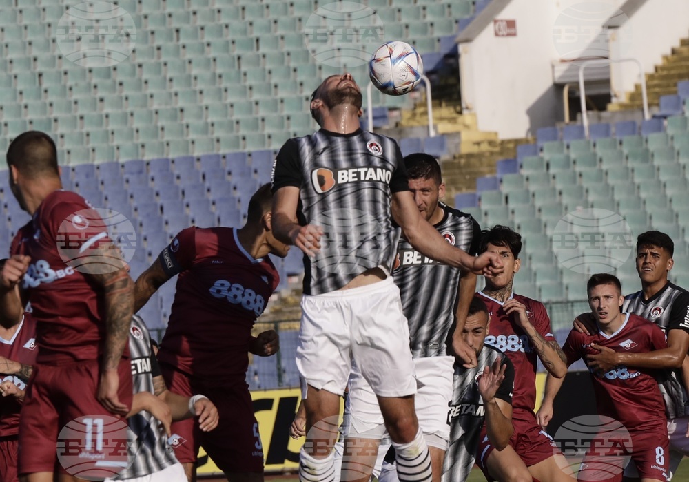 Футбол - Септември София - Локомотив София