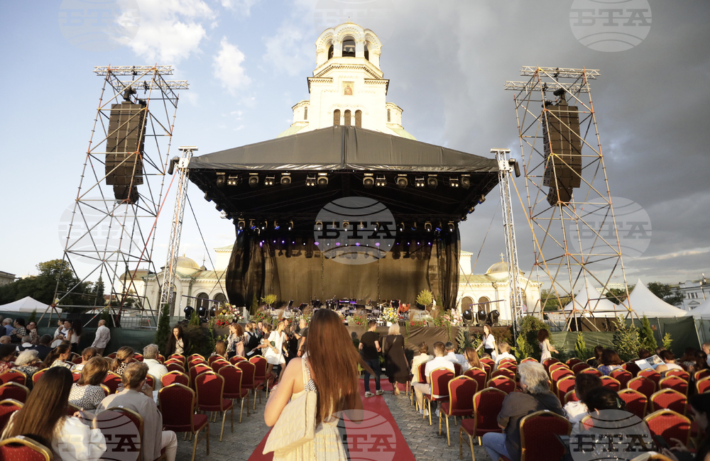 Нощ под звездите - концерт - Vienna Schonbrunn Orchestra