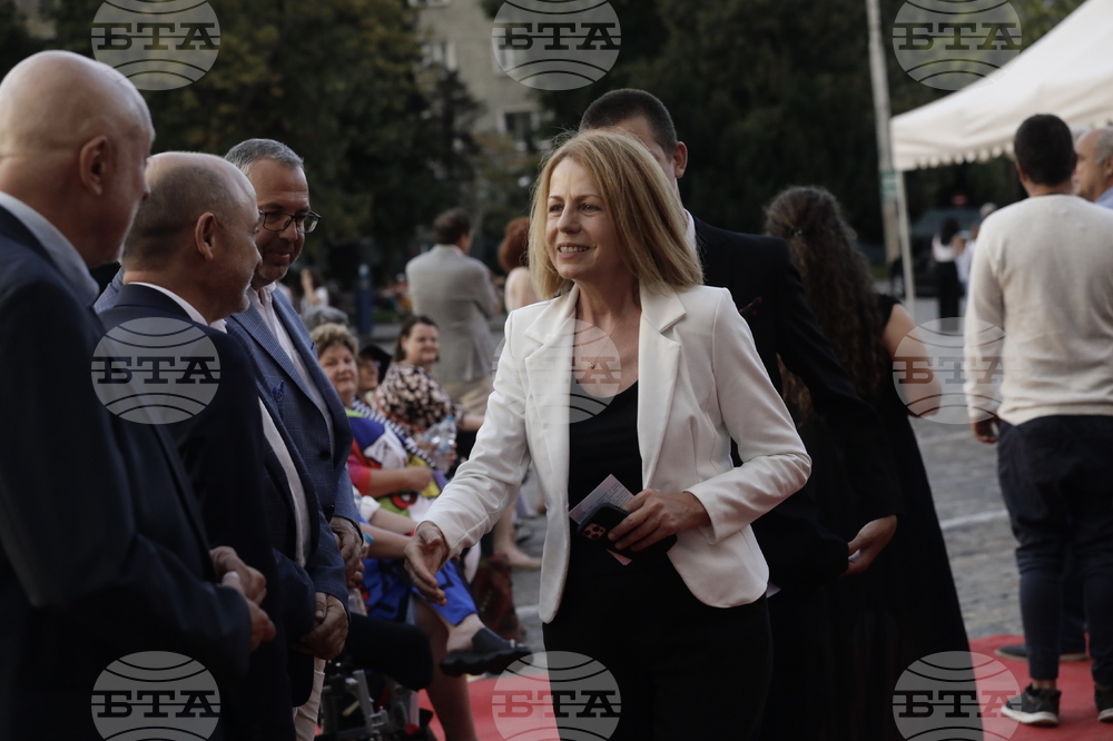 Нощ под звездите - концерт - Vienna Schonbrunn Orchestra