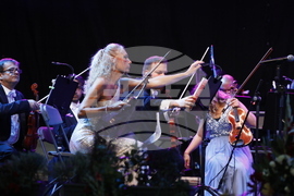 Нощ под звездите - концерт - Vienna Schonbrunn Orchestra