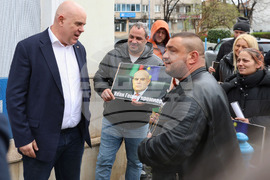 Бургас - Иван Гешев - граждани