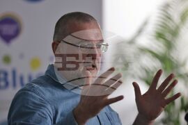 Пресконференция - цигари - акцизи - Димитър Събев