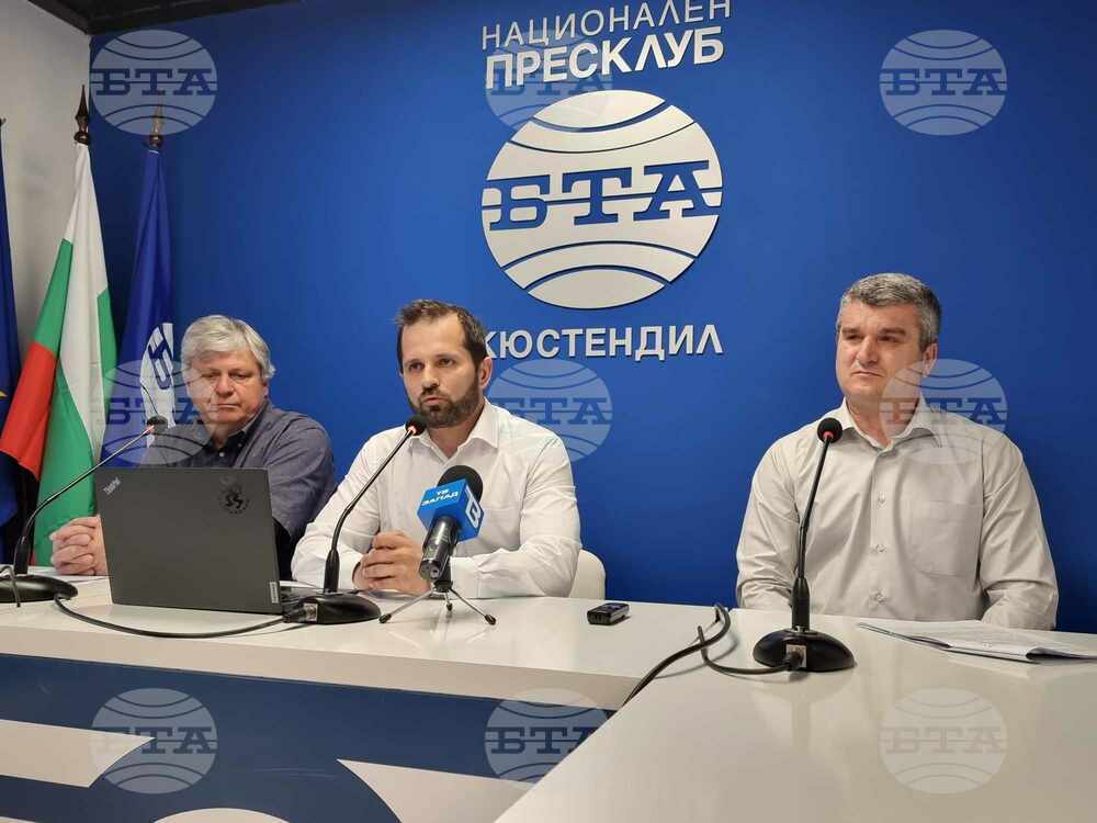 Окрупняването на водните дружества в страната коментираха на пресконференция от "Възраждане"