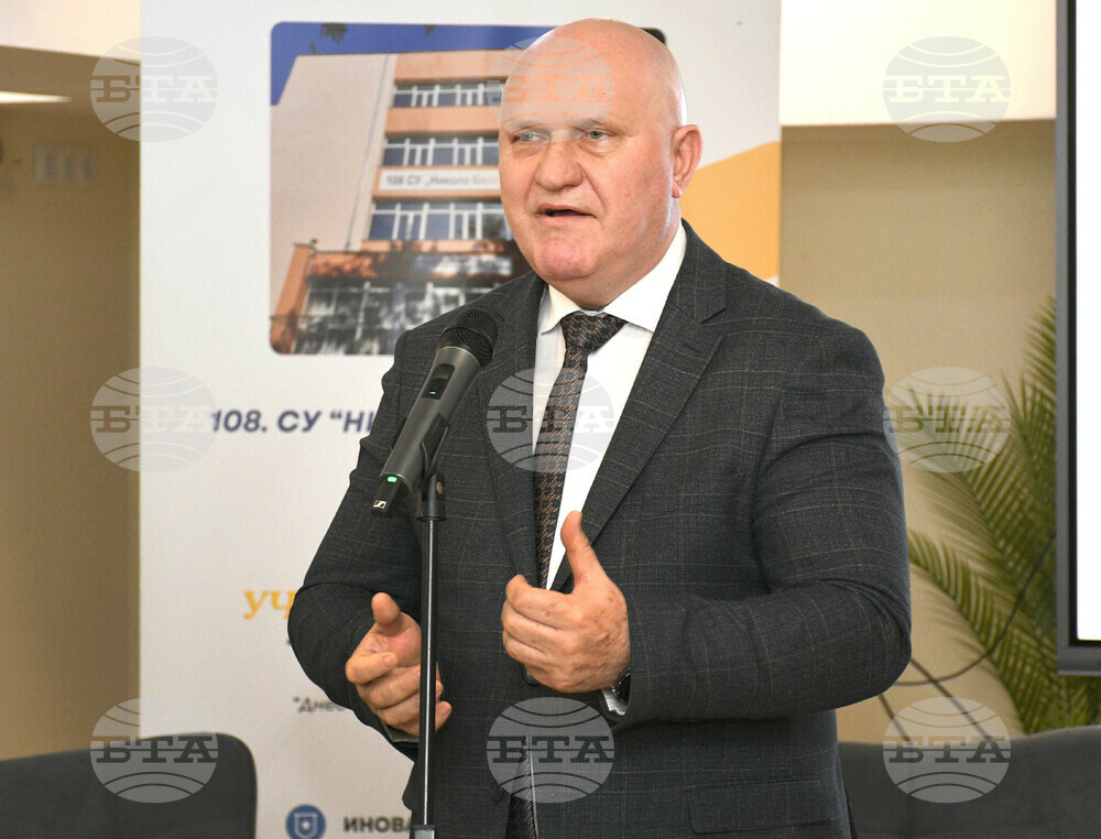 Eleven Schools Participate in Innovation Lab on Entrepreneurship