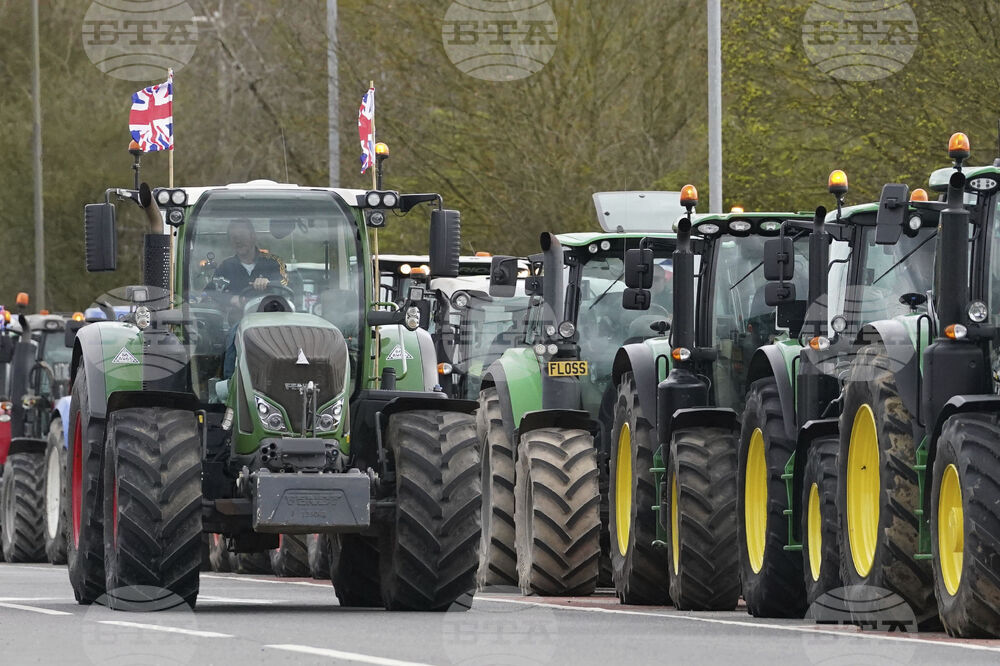 След месеци на протести Великобритания смекчава позицията си по данъка върху наследството на земеделските стопанства