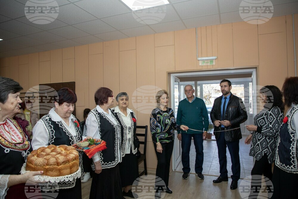 На Благовещение беше открит обновеният пенсионерски клуб "Христо Ботев" в Стара Загора