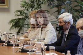 Румен Радев - Камелия Нейкова - избори - работна среща