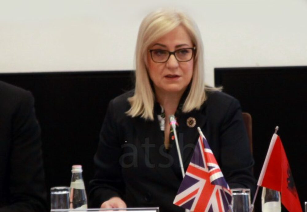 АТА: Великобритания оказва помощ за укрепване на функциите на албанския парламент