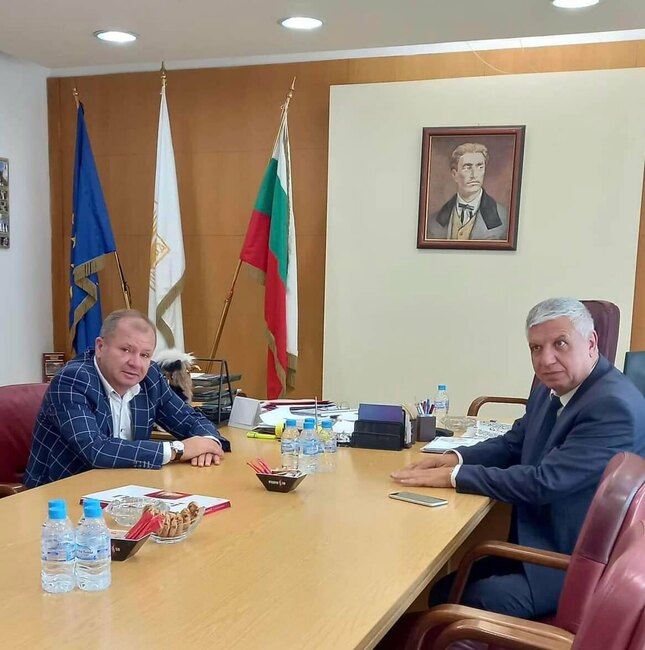 Председателят на Общински съвет-Благоевград, Радослав Тасков, проведе работна среща с Областния управител на област с административен център Благоевград - Николай Шушков