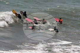 Бургас - бурно море - сърфисти 