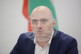 Министерство на туризма - Илин Димитров - екип - представяне