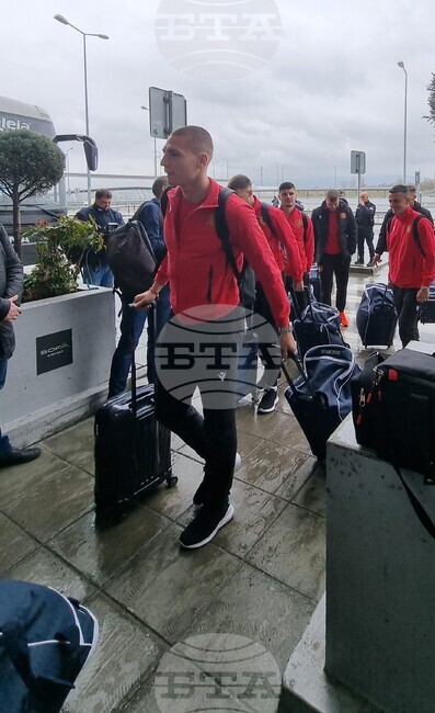 Валентин Антов ще бъде извън терените до края на годината заради контузия в коляното