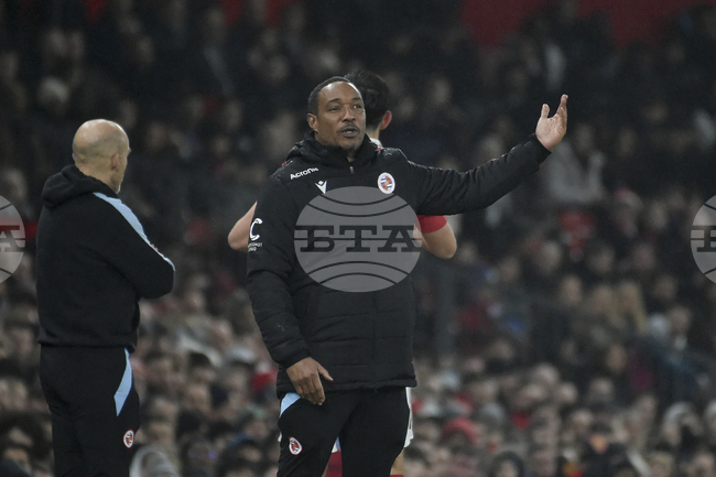 Легендата на Манчестър Юнайтед и бивш капитан на Англия Пол Инс е бил задържан от полицията заради шофиране в нетрезво състояние