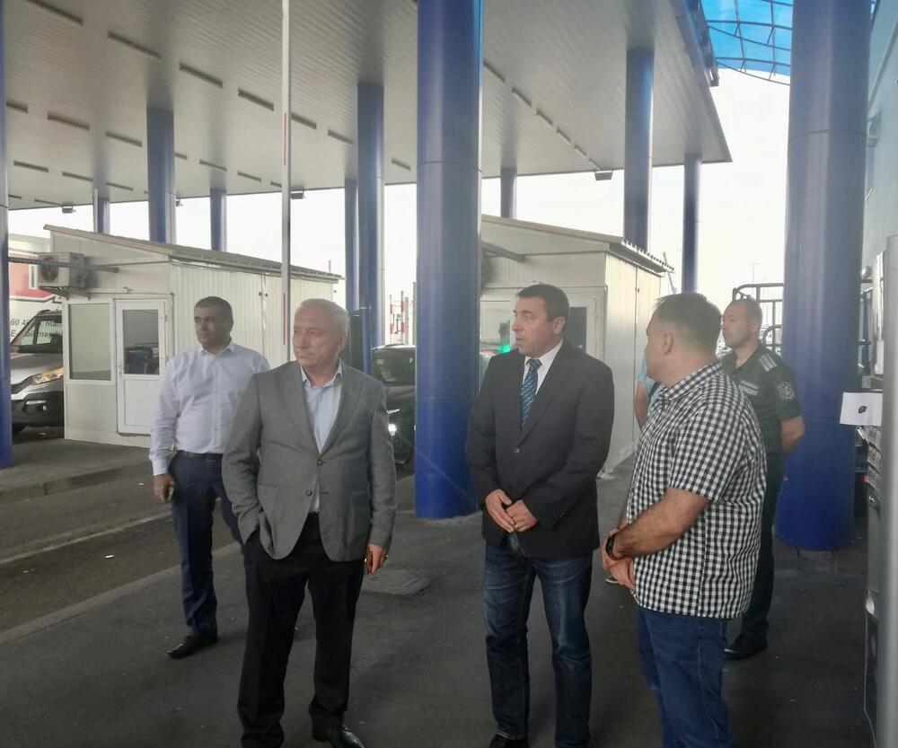 По разпореждане на вицепремиера Христо Алексиев беше направена проверка на организацията на работа на ГКПП "Дунав мост 2"