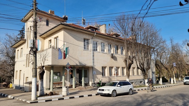 Ремонт на кметството в Бутан предвижда докладна до общинските съветници в Козлодуй