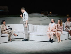 Снимка: Драматичен театър „Никола Вапцаров“ – Благоевград