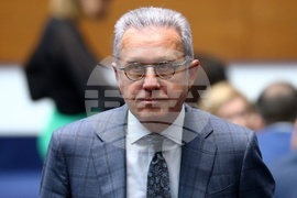 Парламент - извънредно заседание