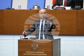 Парламент - извънредно заседание