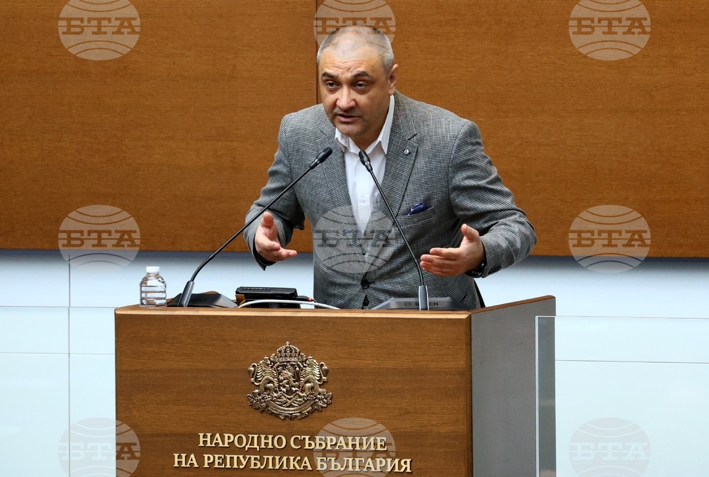 Парламент - извънредно заседание