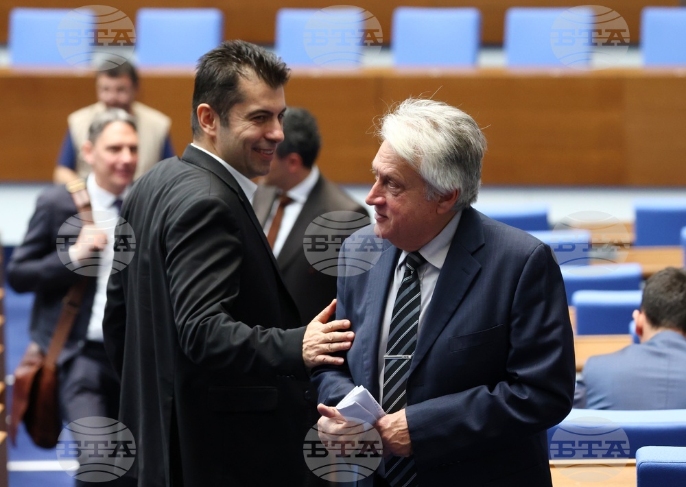 Парламент - извънредно заседание